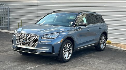 New 2025 Lincoln Corsair FWD w/ Equipment Group 101A image 2