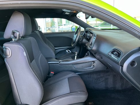 Used 2015 Dodge Challenger R/T w/ Quick Order Package 22B R/T image 19