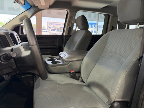 Used 2015 RAM 1500 Express image 30