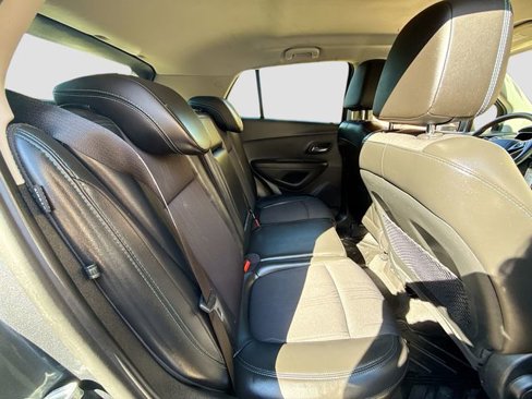 Used 2016 Chevrolet Trax LT w/ LT Convenience Package image 25
