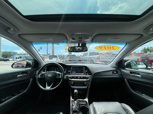 Used 2019 Hyundai Sonata Limited w/ Ultimate Package 04 image 29