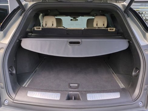 Used 2019 Cadillac XT5 Premium Luxury image 12
