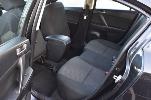 Used 2012 MAZDA MAZDA3 i Sport image 23