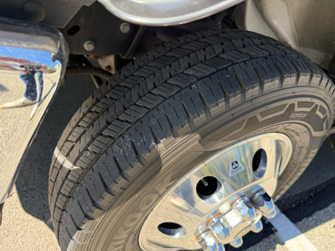 Used 2019 Ford E-450 and Econoline 450 Super Duty w/ Motorhome Prep Package image 10