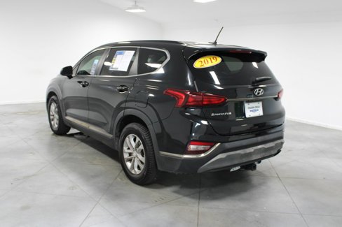 Used 2019 Hyundai Santa Fe SE image 8