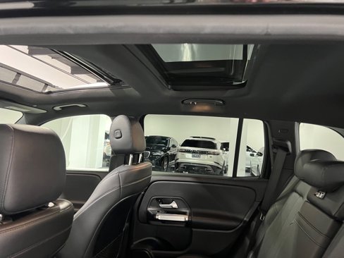 Used 2020 Mercedes-Benz GLB 250 4MATIC image 60