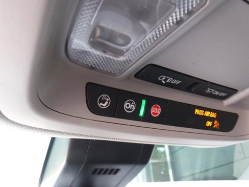 Used 2020 GMC Terrain SLE w/ Driver Convenience Package image 31