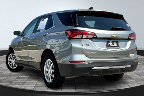Used 2023 Chevrolet Equinox LT image 4