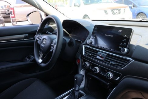 Used 2020 Honda Accord LX image 19