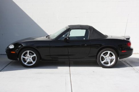 Used 2003 MAZDA MX-5 Miata LS image 24