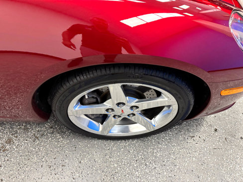 Used 2006 Chevrolet Corvette Coupe w/ Preferred Equipment Group image 27