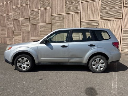 Used 2009 Subaru Forester 2.5X image 2