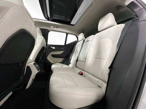 Used 2025 Volvo XC40 B5 Plus w/ Protection Package image 23
