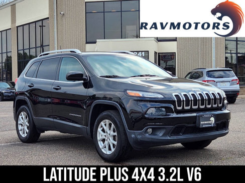 Used 2018 Jeep Cherokee Latitude Plus w/ Comfort/Convenience Group image 1