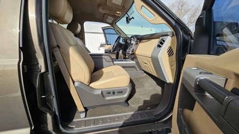 Used 2015 Ford F250 Lariat w/ Chrome Package image 15