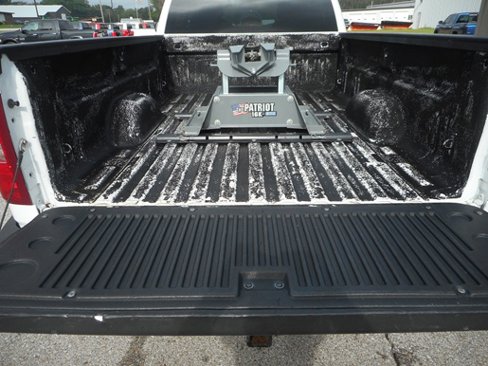 Used 2011 Chevrolet Silverado 2500 LT w/ Interior Plus Package image 7