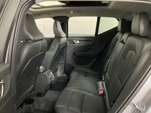 New 2026 Volvo XC40 B5 Plus w/ Protection Package Premier image 34