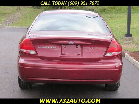 Used 2004 Ford Taurus SES image 8
