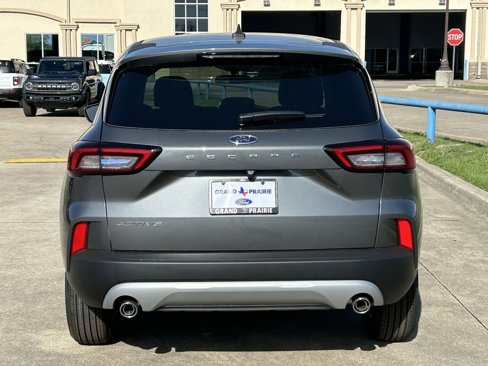 New 2025 Ford Escape Active image 31