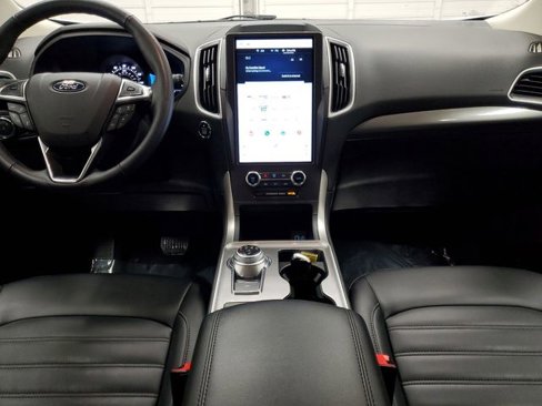 Used 2024 Ford Edge SEL image 14