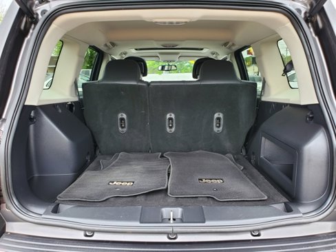 Certified 2016 Jeep Patriot High Altitude image 24
