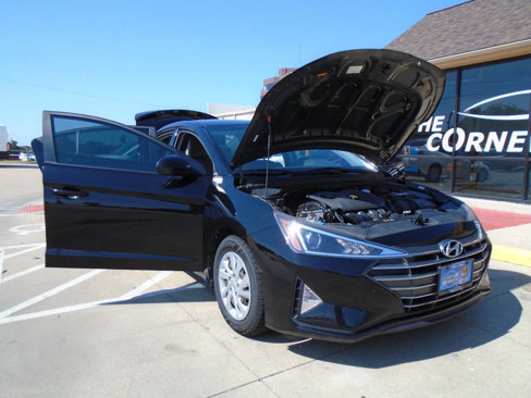 Used 2020 Hyundai Elantra SE w/ Cargo Package (C1) image 20