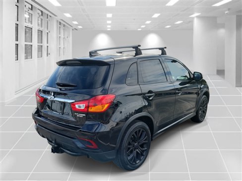Used 2018 Mitsubishi Outlander Sport ES image 5