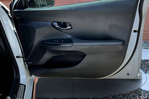 Used 2019 Hyundai Veloster N N w/ Performance Package image 21