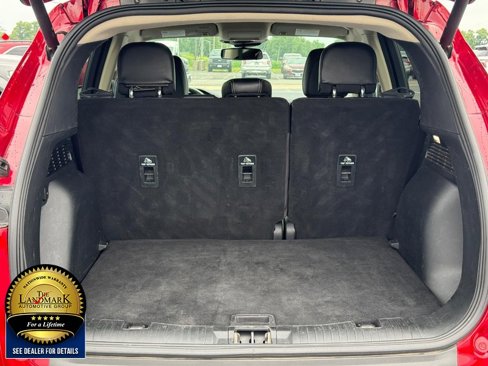Used 2020 Ford Escape Titanium image 6