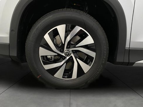 New 2025 Volkswagen Tiguan S image 11
