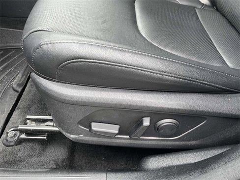 Used 2023 Kia Sportage EX image 12