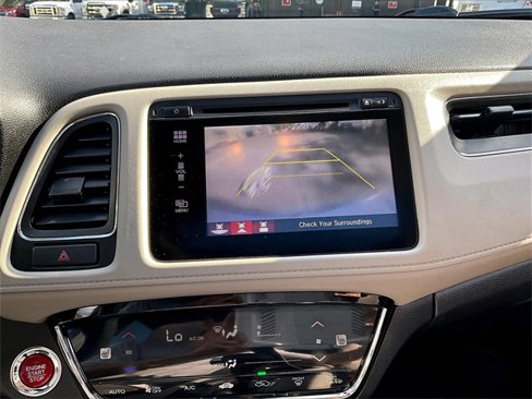 Used 2018 Honda HR-V EX image 27