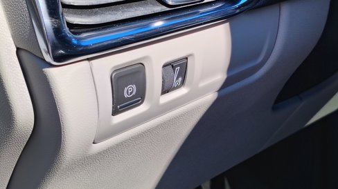 Used 2019 Cadillac XT4 Premium Luxury w/ Cold Weather Package image 11