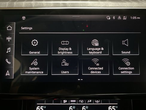 Used 2021 Audi e-tron Premium w/ Black Optic Package image 52