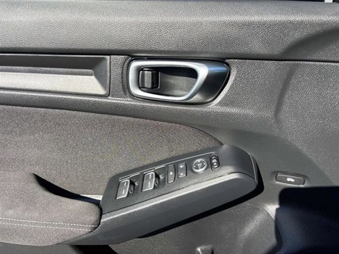 Used 2024 Honda Civic Sport image 14