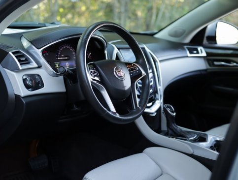 Used 2014 Cadillac SRX Performance w/ Driver Awareness Package image 9