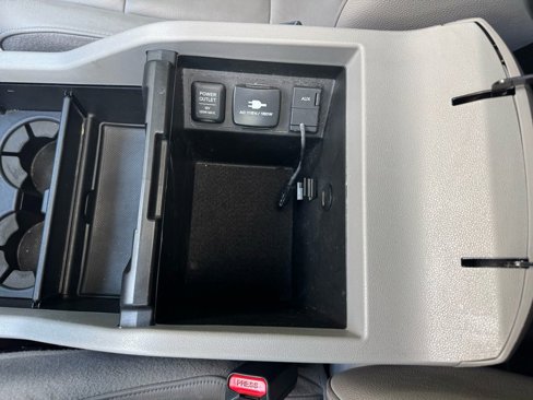 Used 2012 Honda Pilot Touring image 36