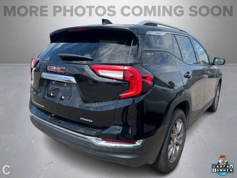 Used 2024 GMC Terrain SLT image 4