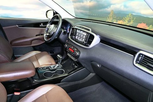 Used 2019 Kia Sorento SX image 47