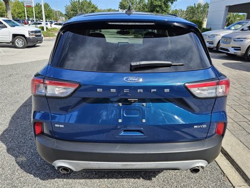 Used 2020 Ford Escape SE image 10