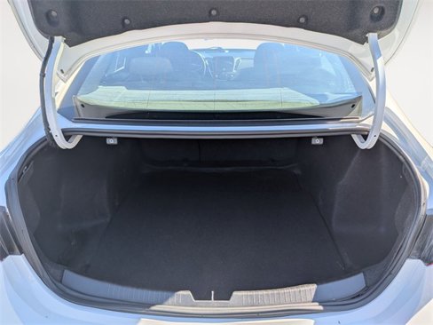 Used 2022 Chevrolet Malibu LT image 26