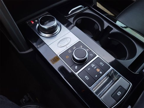 Used 2019 Land Rover Discovery HSE Luxury image 31