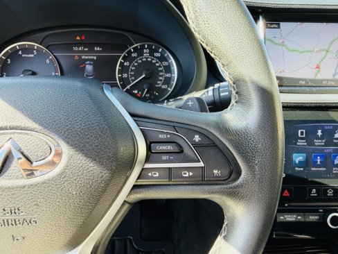 Used 2019 INFINITI QX50 Essential w/ Premium Audio Package image 17