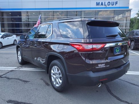 Used 2021 Chevrolet Traverse LT image 4