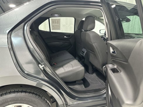 Used 2020 Chevrolet Equinox LT image 25