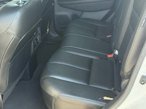 Used 2023 Nissan Murano SV image 12