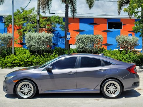 Used 2016 Honda Civic EX-T image 8