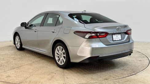 Used 2023 Toyota Camry LE image 3