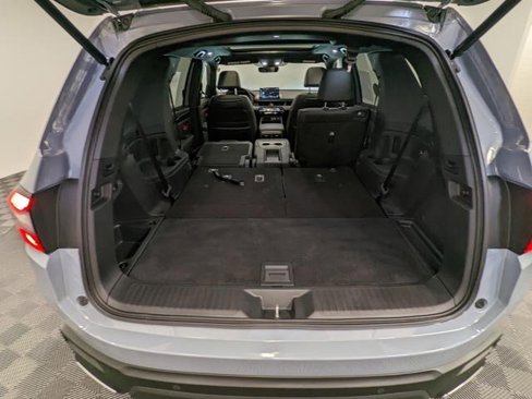 Certified 2025 Honda Pilot Black Edition image 35
