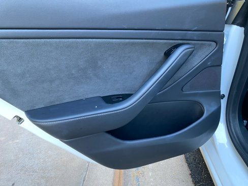 Used 2019 Tesla Model 3 Mid Range image 30
